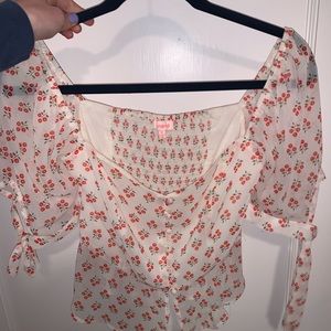 Super cute blouse